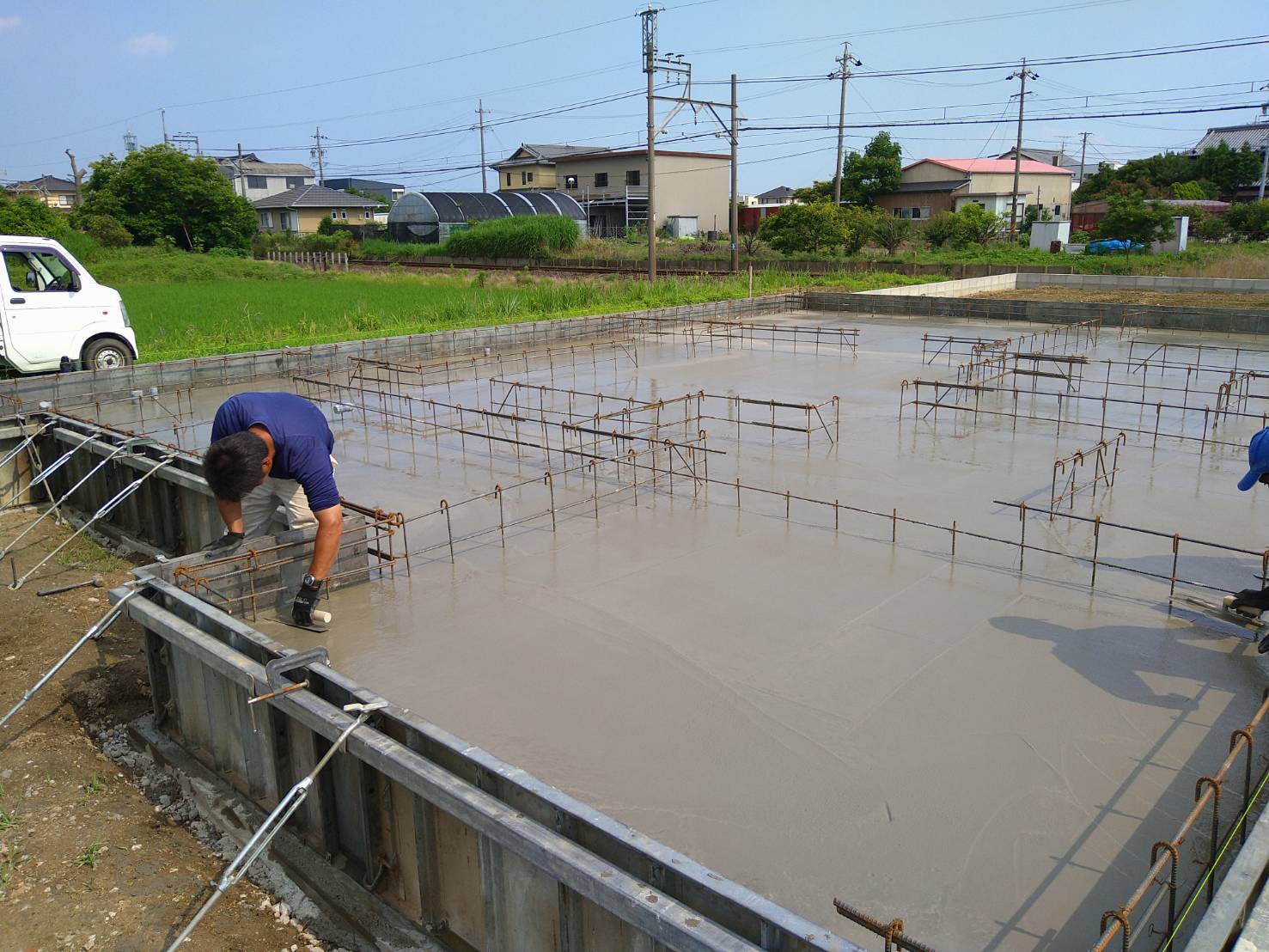 鈴鹿市で新築の基礎工事